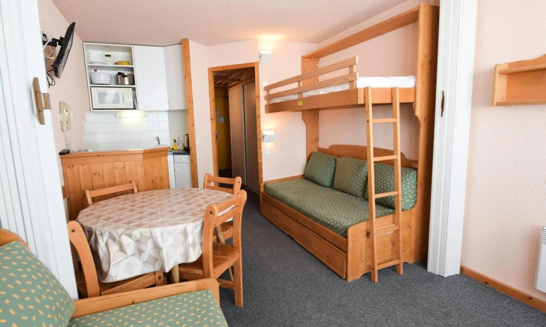 Residence Aime 2000 - Studio 3/4 Pers - Entree Fleche - Plagne Aime 2000 Mae-8011 La Plagne-Tarentaise 0*,  France